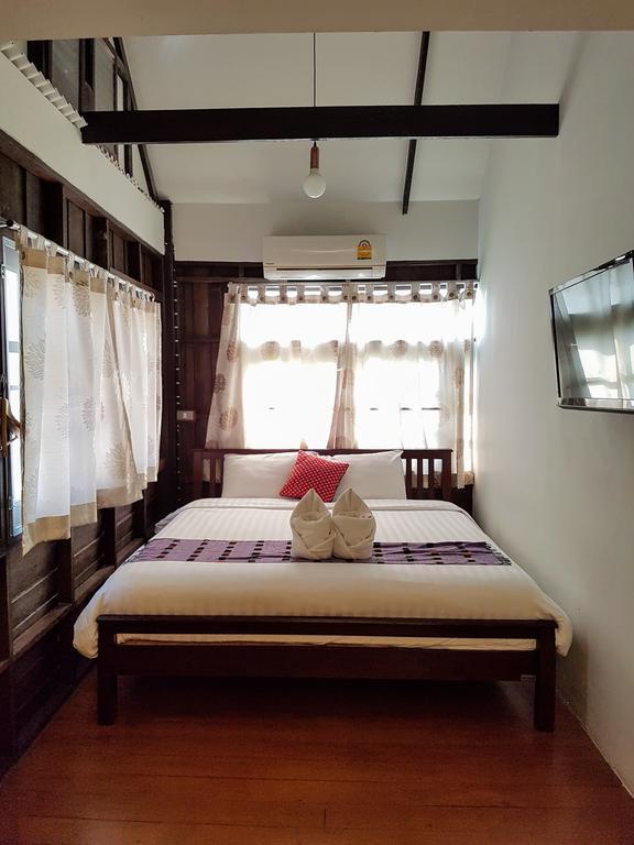 Niwas Ayutthaya